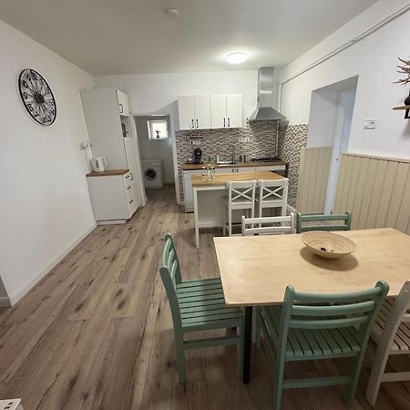 Pataky Apartmanok Veszprém Exterior foto